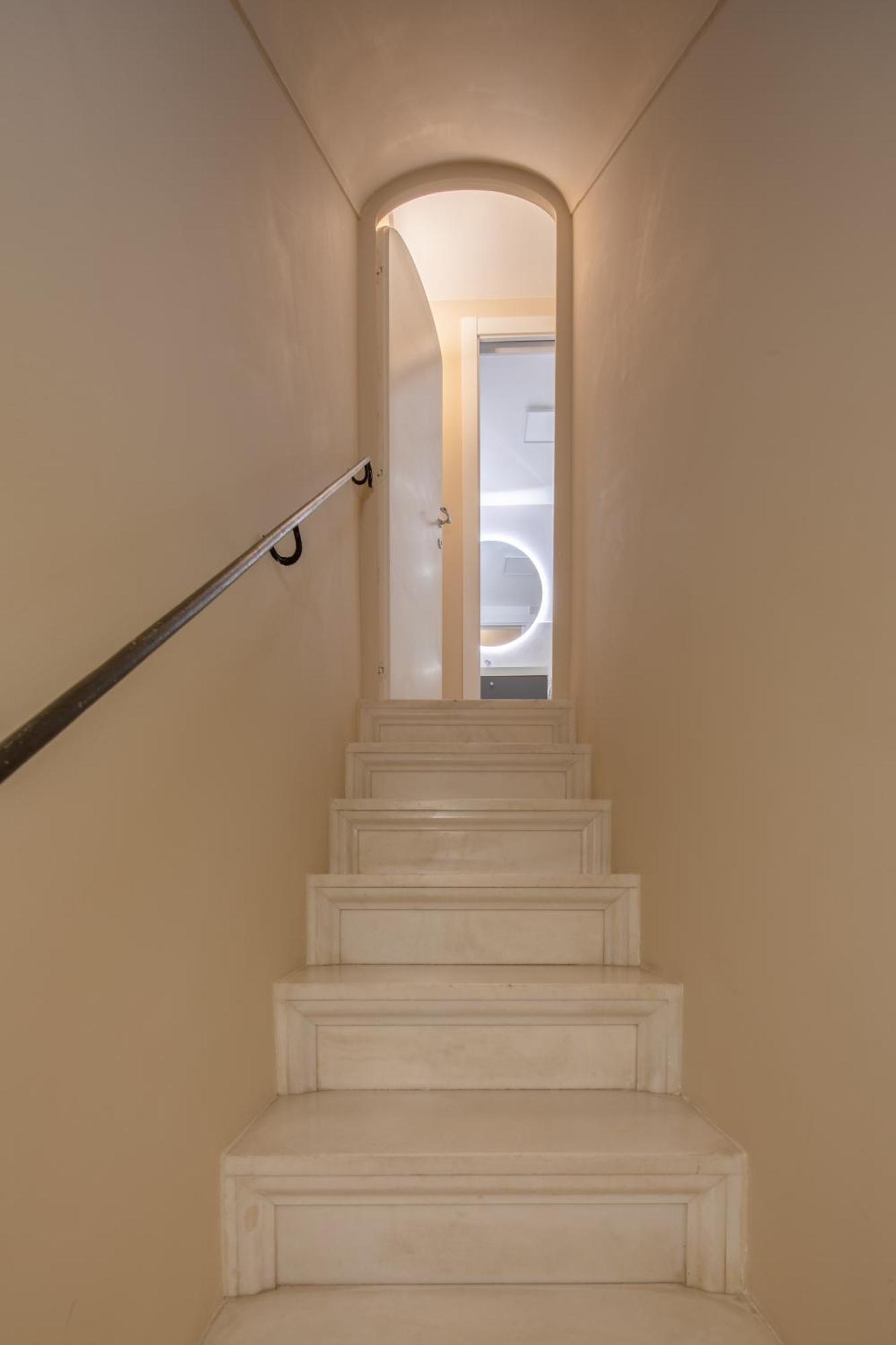 Maison Barchetta In Via Giulia - Piazza Navona Rom Exteriör bild